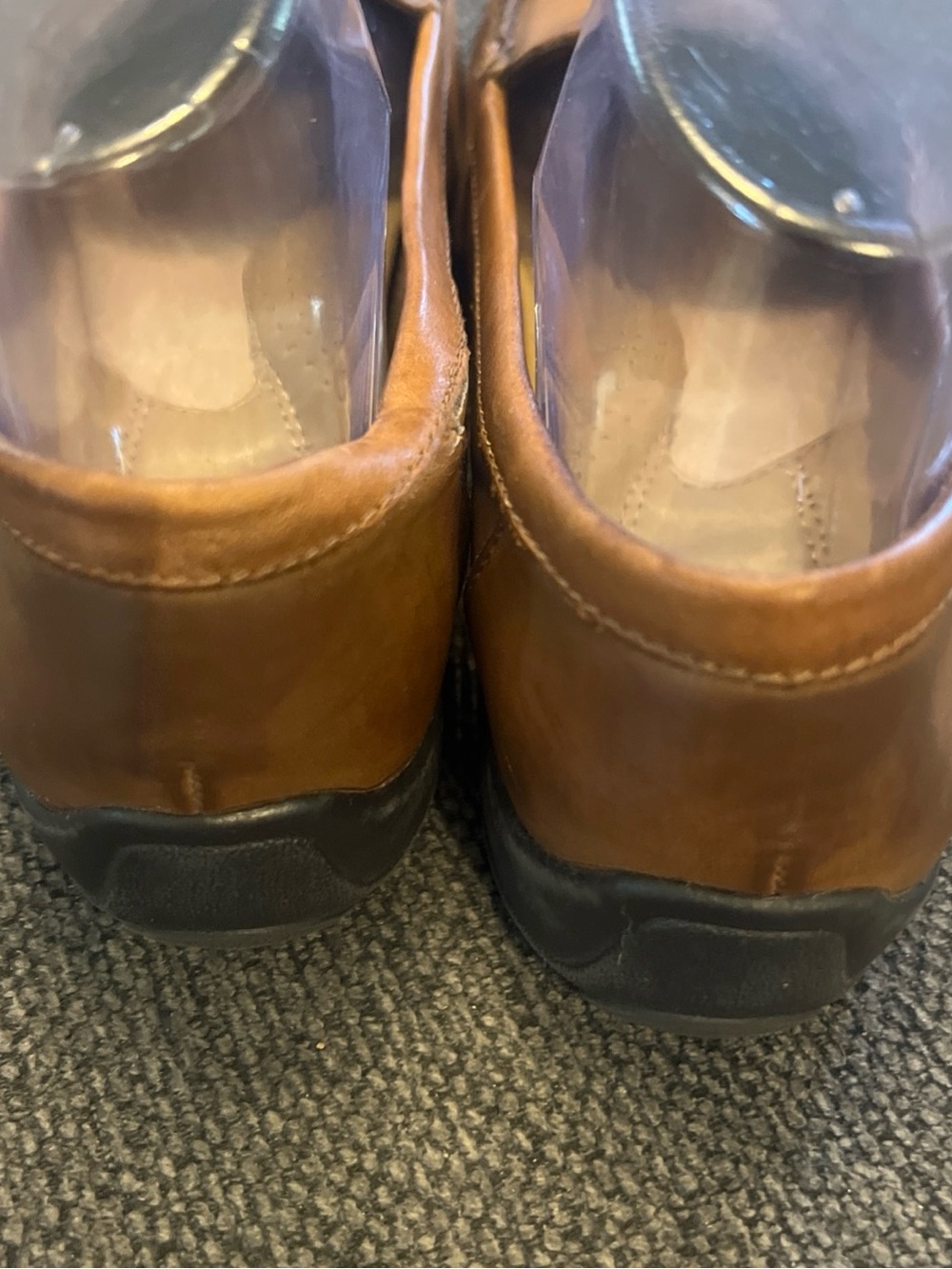 G.H. Bass & Co. Chestnut Brown Leather Slip-On Loafers - Picture 5 of 9